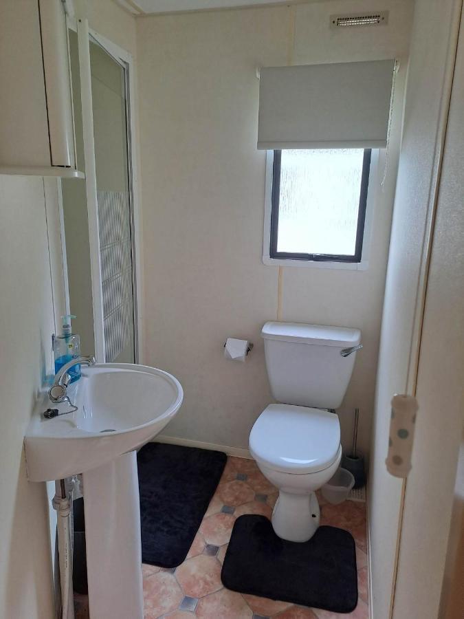 Cosy Caravan At Blackmoor Farm Ludchurch Ngoại thất bức ảnh